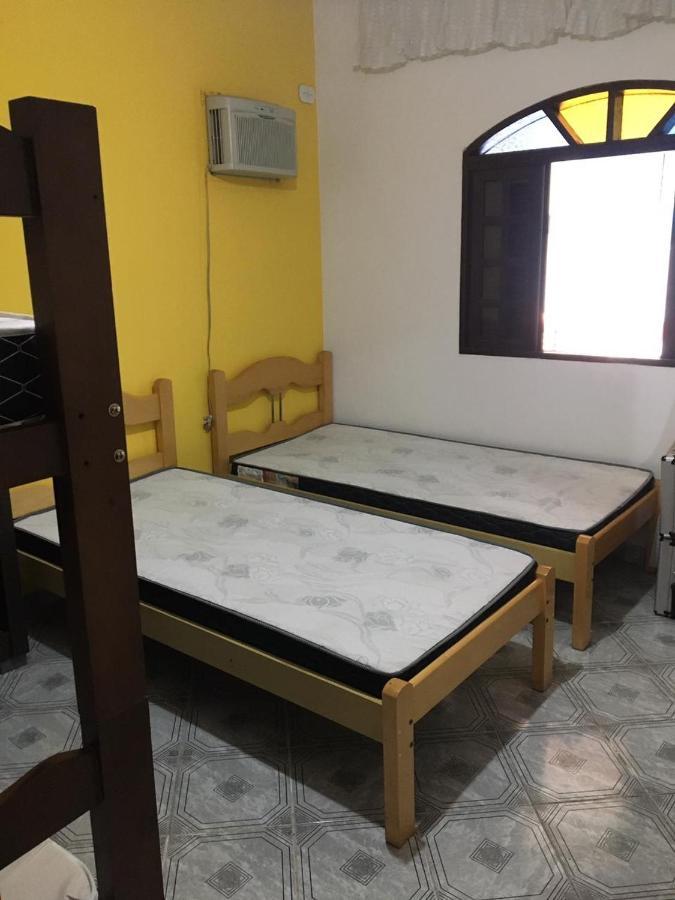 - Casa Com Piscina Itanhaem